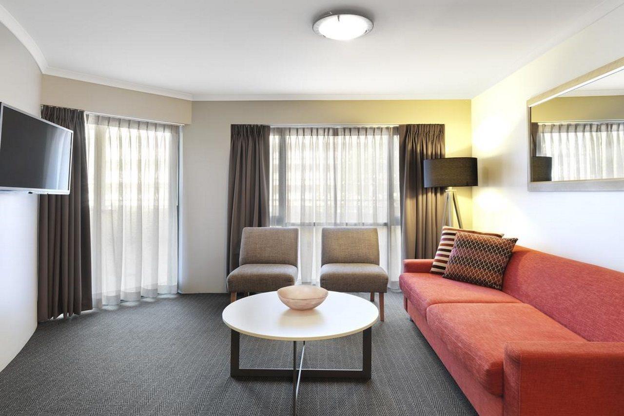 Adina Serviced Apartments Canberra James Court Dış mekan fotoğraf