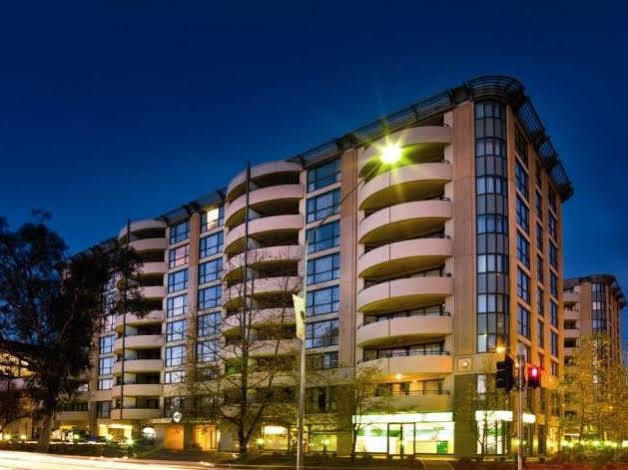 Adina Serviced Apartments Canberra James Court Dış mekan fotoğraf